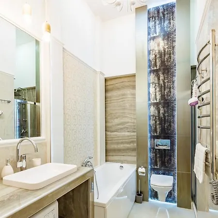 Appartamento Leogrand Deluxe On Doroshenka 17 *