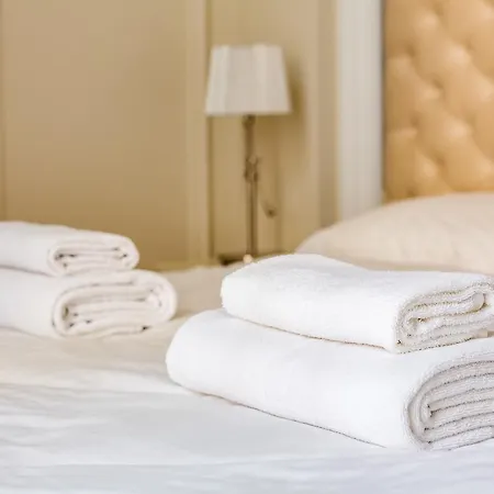 Apartamento Leogrand Deluxe On Doroshenka 17 *