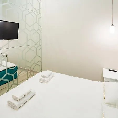 Apartment Leogrand Deluxe On Doroshenka 17 *