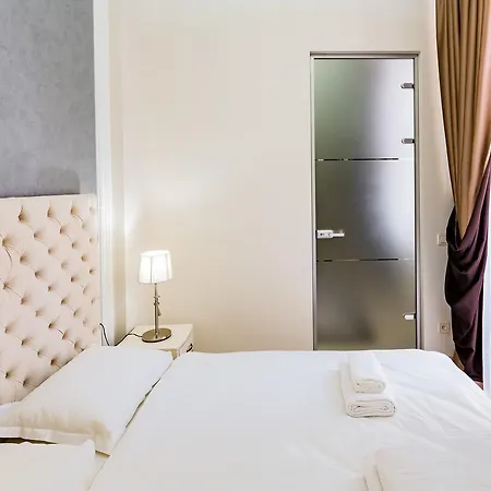 Leogrand Deluxe On Doroshenka 17 * Leópolis