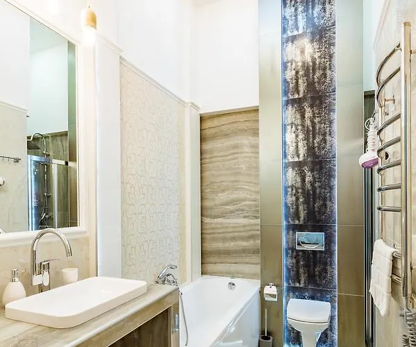 Apartamento Leogrand Deluxe On Doroshenka 17 *