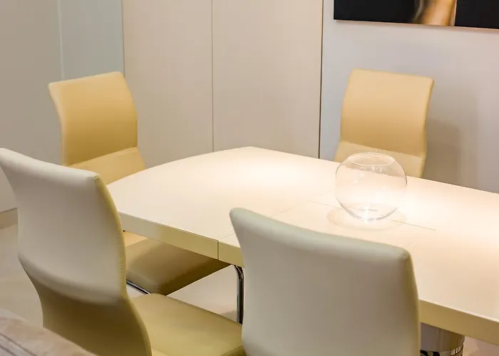 Apartamento Leogrand Deluxe On Doroshenka 17 *