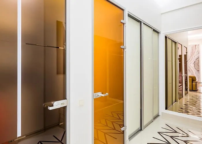 Apartamento Leogrand Deluxe On Doroshenka 17 *